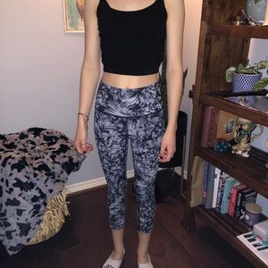 Lululemon Cropped Patterned Tights